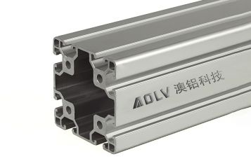 鋁型材表麵處理如何影響設備性能？多（duō）數人忽略（luè）的真相（xiàng）